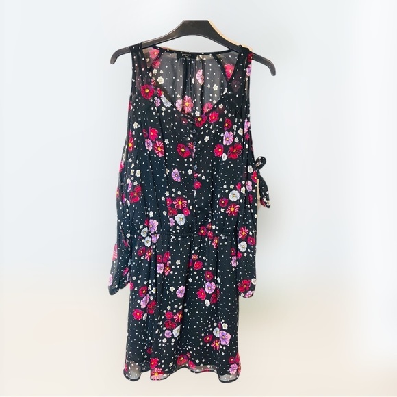 Papaya Dresses & Skirts - Mixed pattern floral cold shoulder dress size 14 new summer pattern holiday